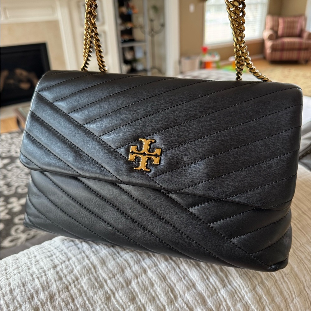 Tory Burch Black Quilted Women's Bag
